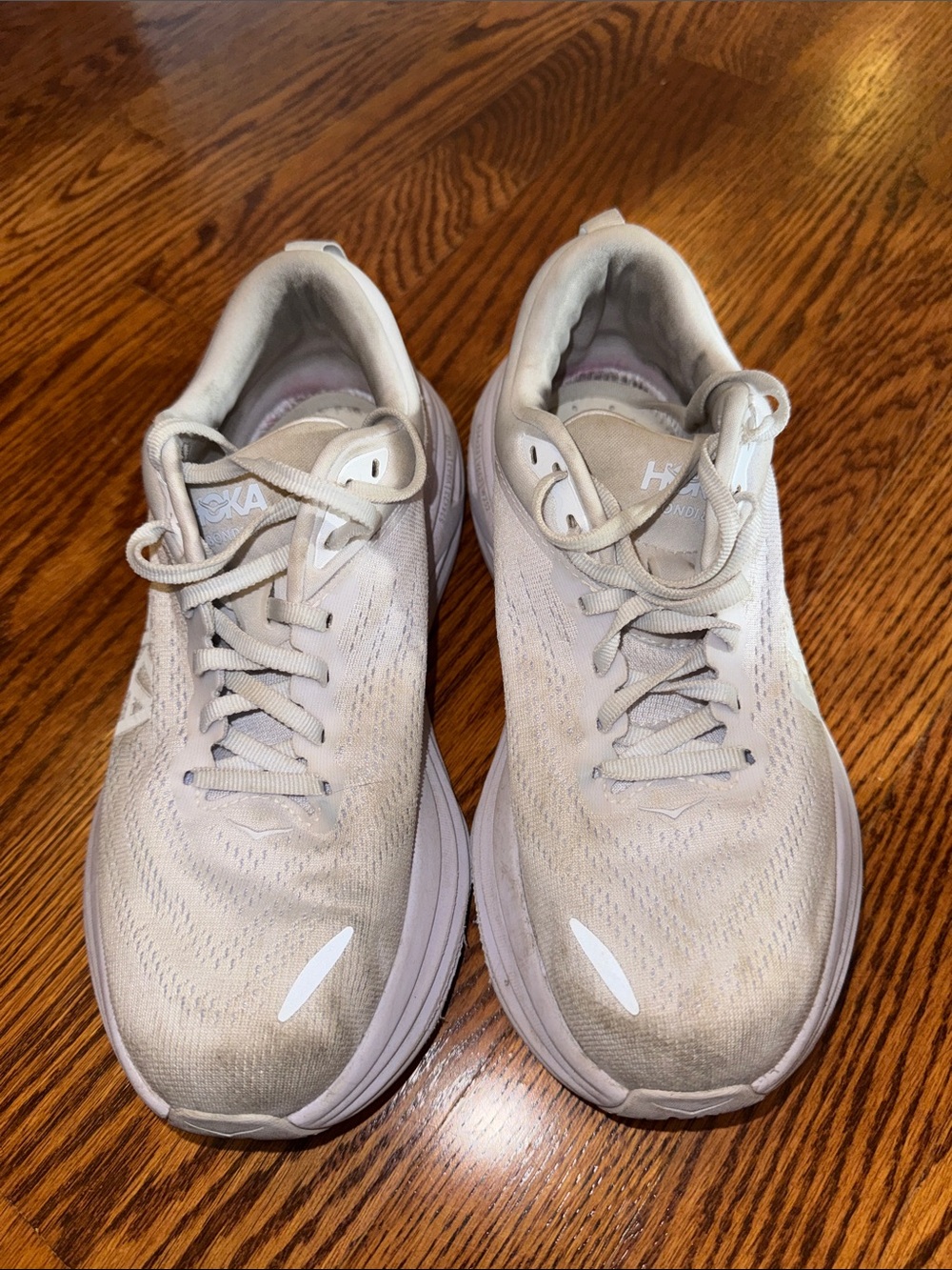 Hoka White Bondi 8 Running Shoes - Picture 2 of 5